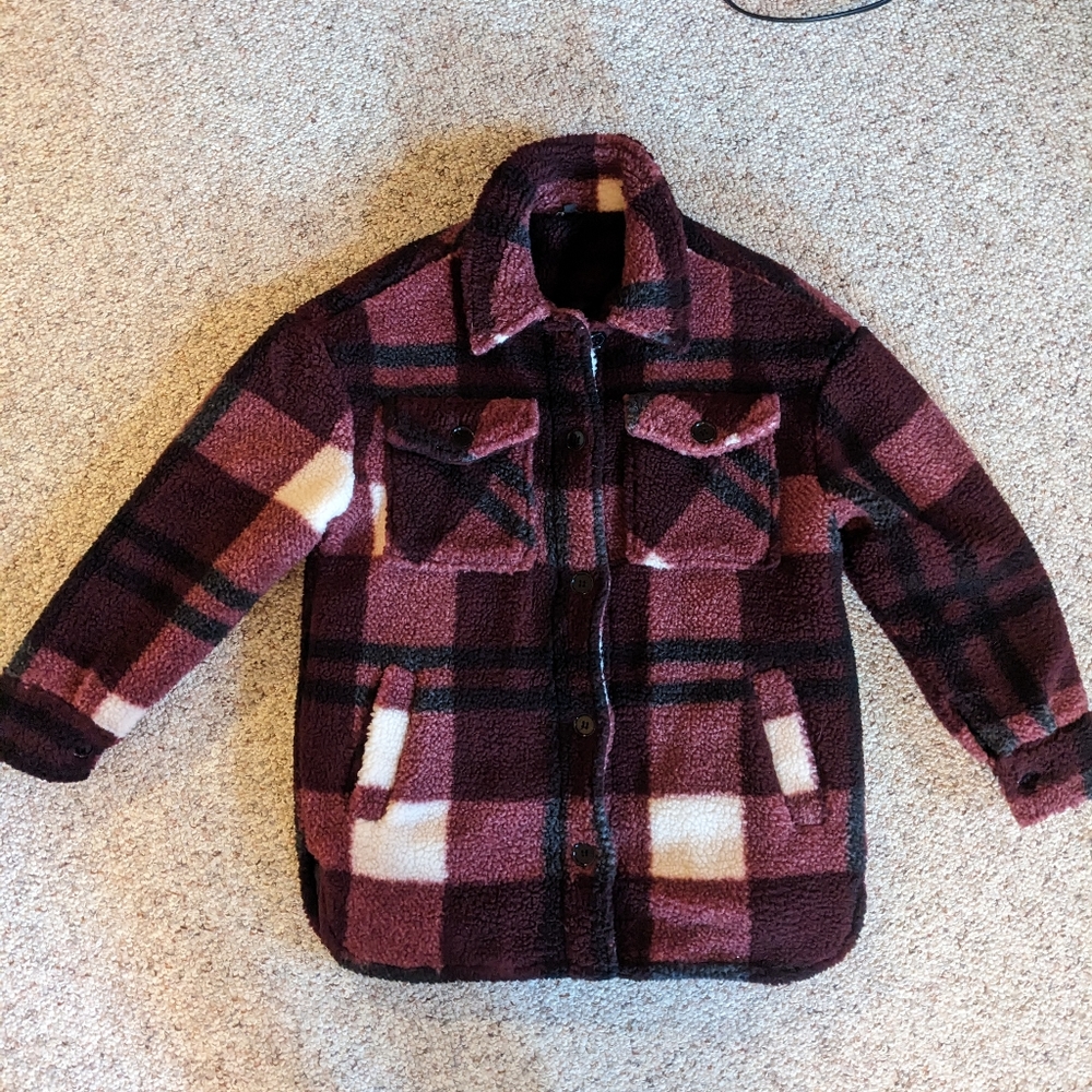 Women's stoic Sherpa button jacket size small